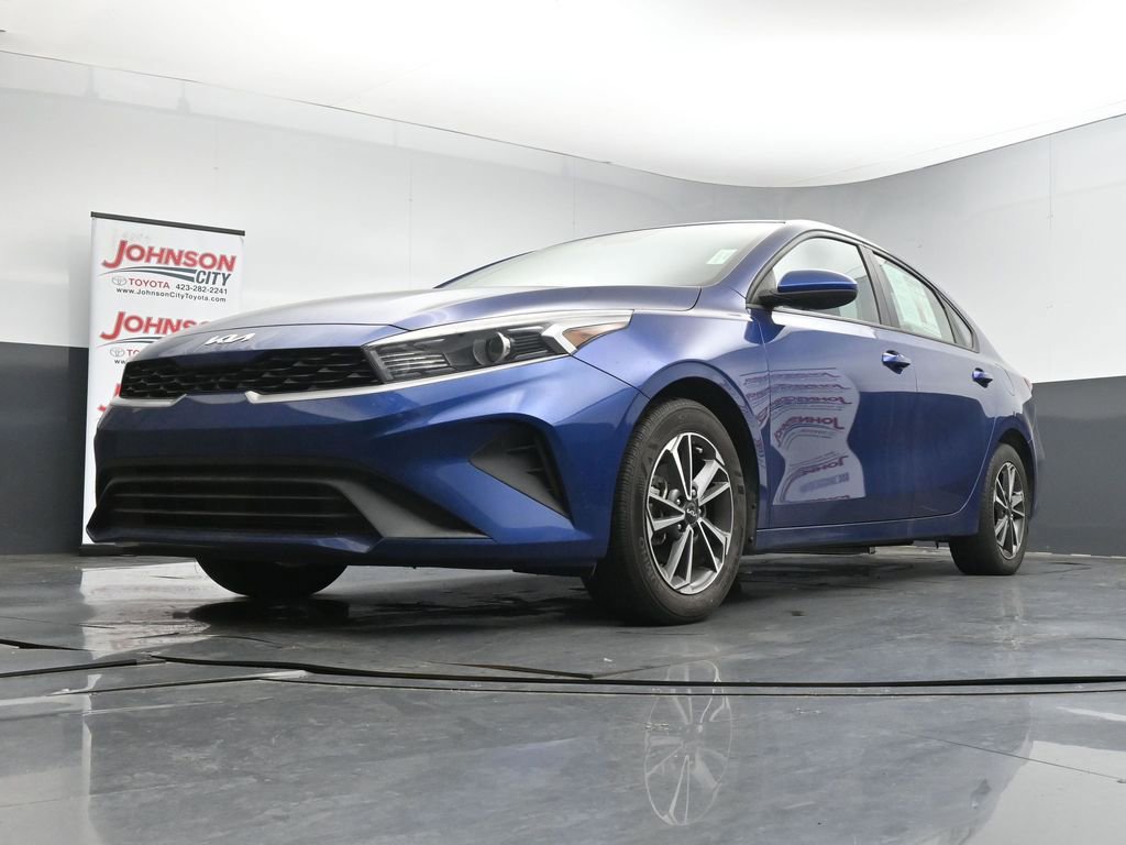 Used 2022 Kia Forte LXS image 32