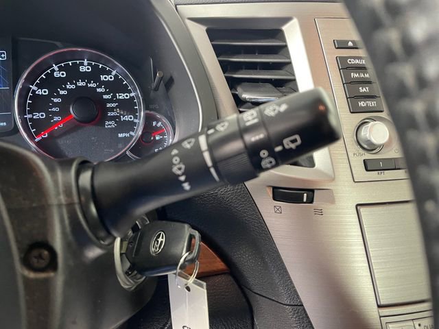 Used 2013 Subaru Outback 2.5i Limited AWD/4WD image 14