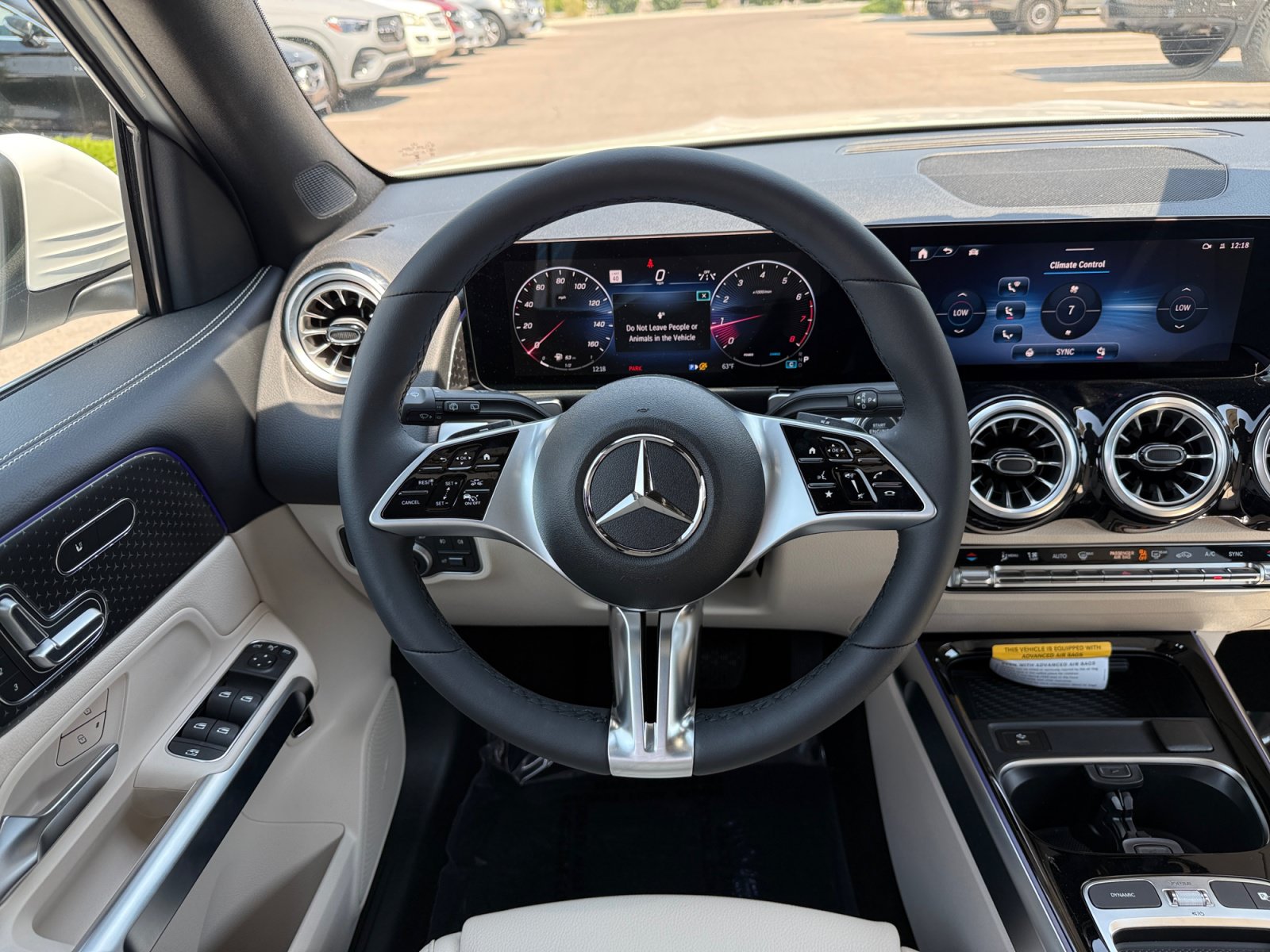 New 2026 Mercedes-Benz GLB 250 4MATIC image 9