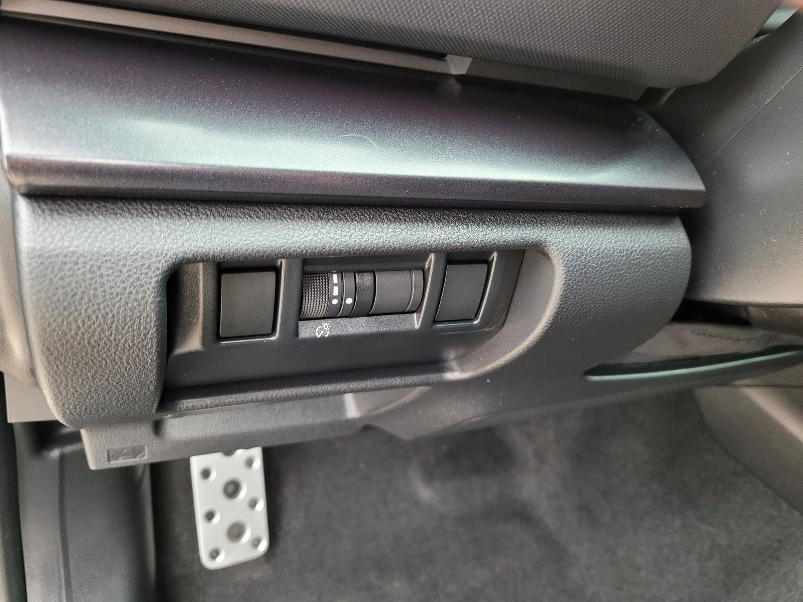 Certified 2025 Subaru Impreza RS AWD/4WD image 27