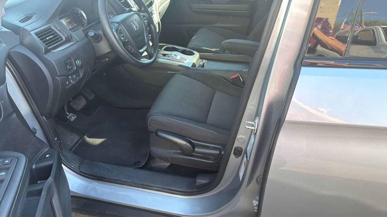 Used 2020 Honda Ridgeline Sport image 26