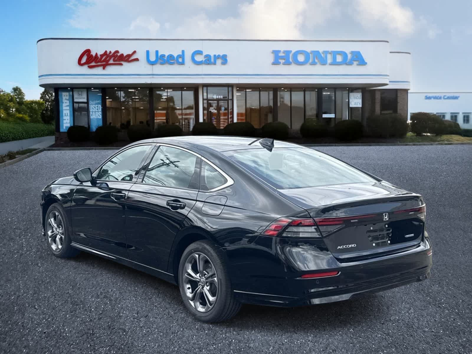 Used 2025 Honda Accord EX-L image 3