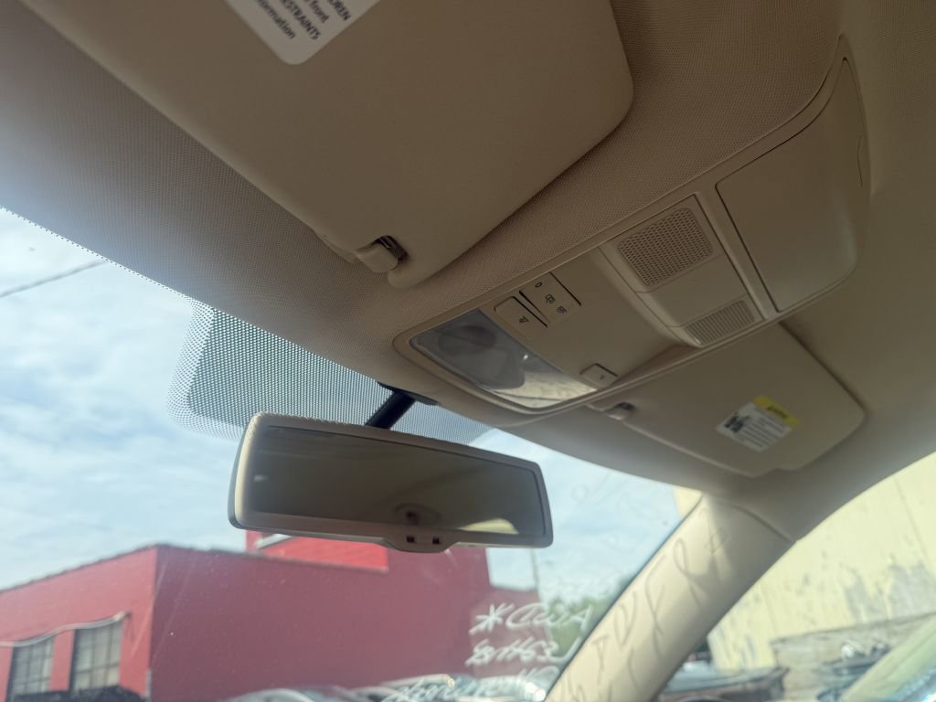 Used 2016 Volkswagen Tiguan S image 11