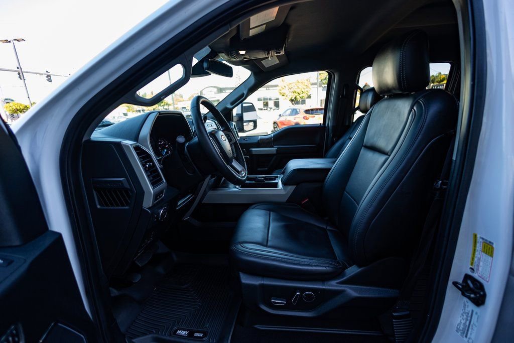 Used 2019 Ford F250 Lariat w/ Lariat Ultimate Package image 29