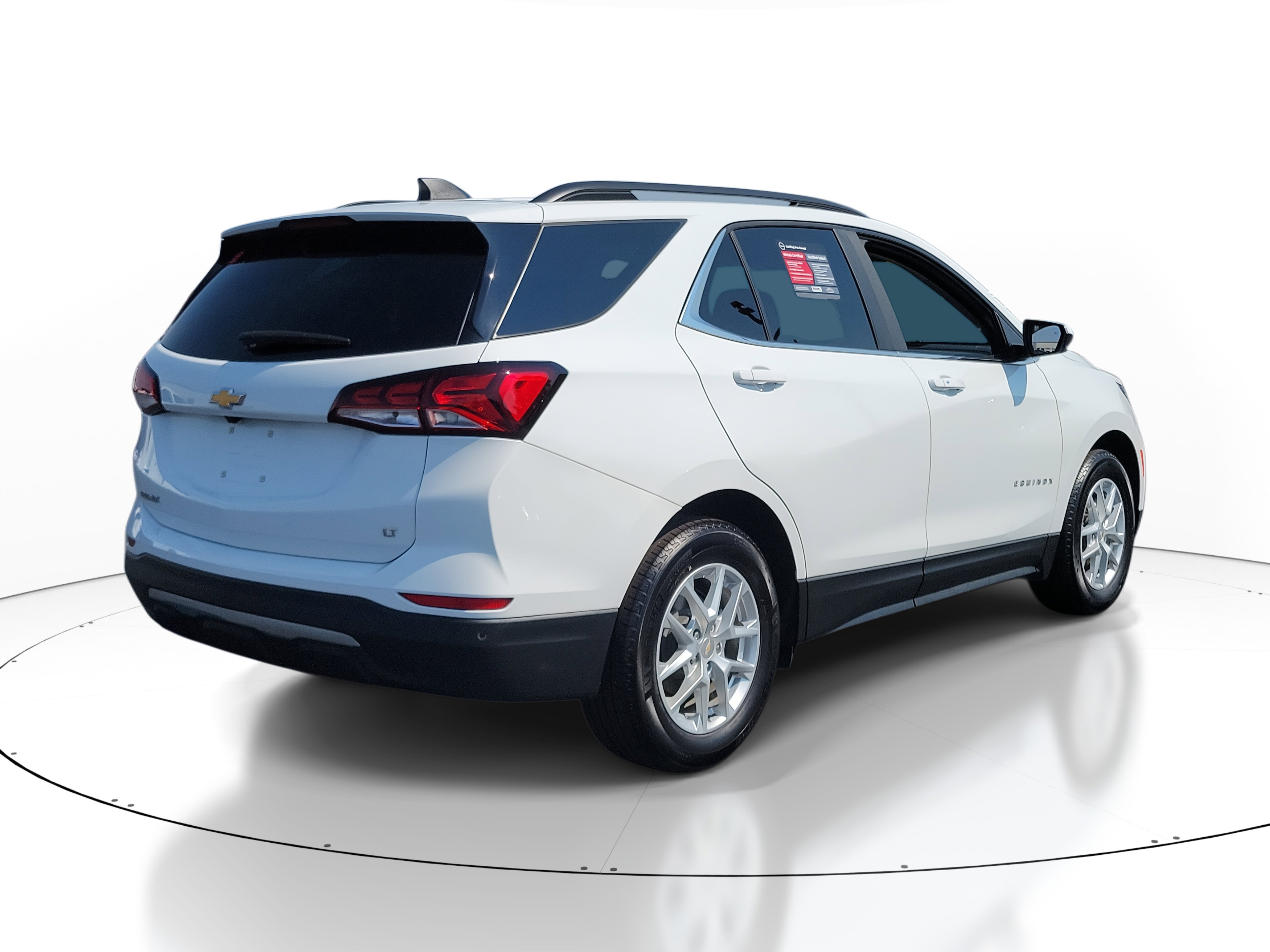 Used 2023 Chevrolet Equinox LT image 4