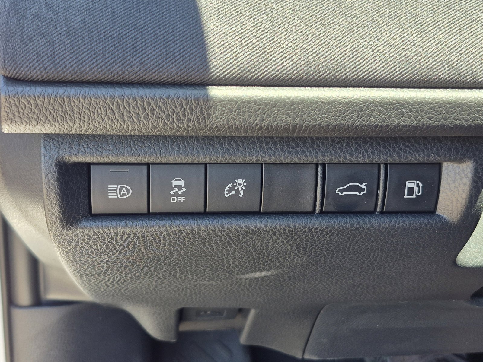Certified 2026 Toyota Camry LE FWD image 34