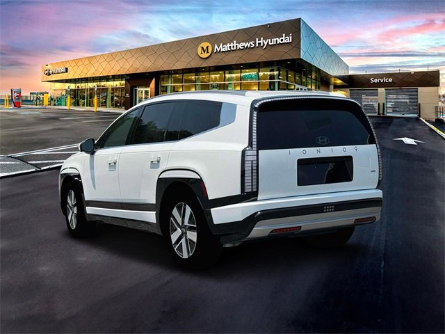 New 2026 Hyundai Ioniq 9 SEL image 5