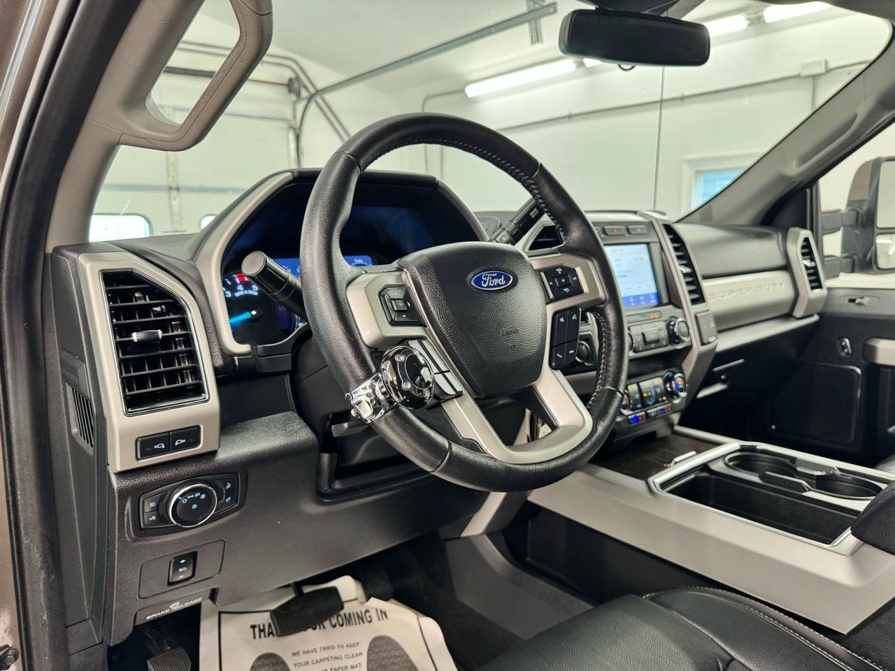 Used 2020 Ford F250 Lariat w/ Lariat Value Package AWD/4WD image 14