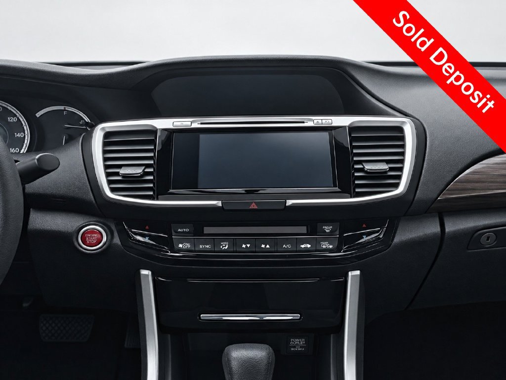 Used 2017 Honda Accord EX image 31