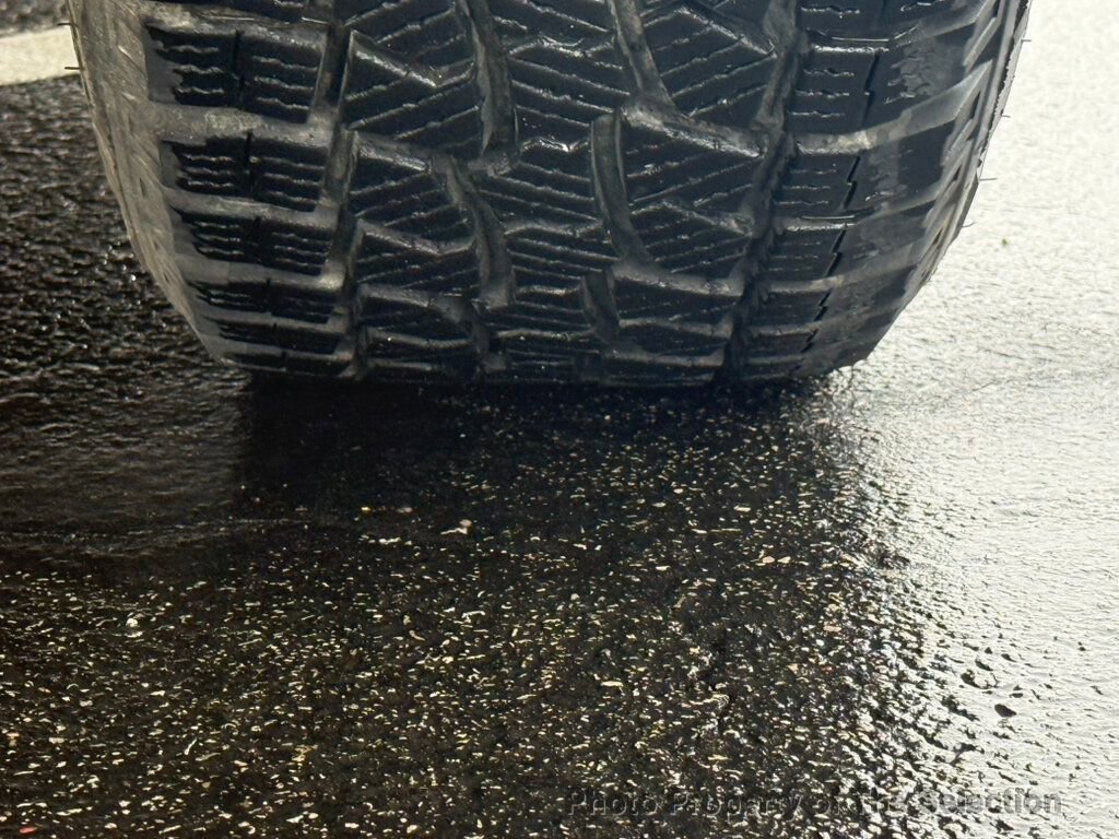 Used 2022 Chevrolet Silverado 2500 LTZ w/ LTZ Convenience Package image 43