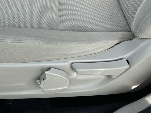 Used 2013 Subaru Crosstrek 2.0i Premium image 13