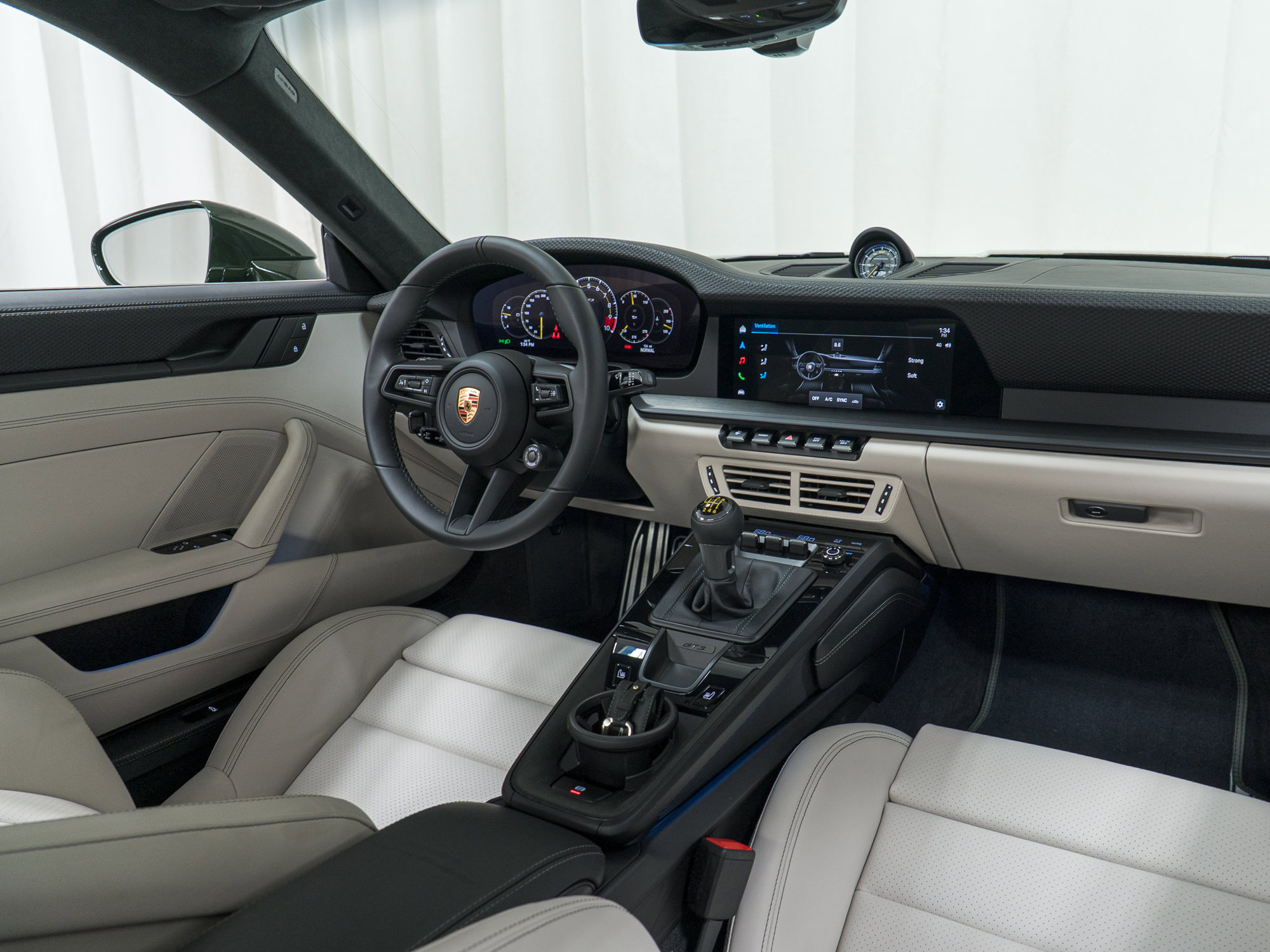 Used 2026 Porsche 911 GT3 image 22