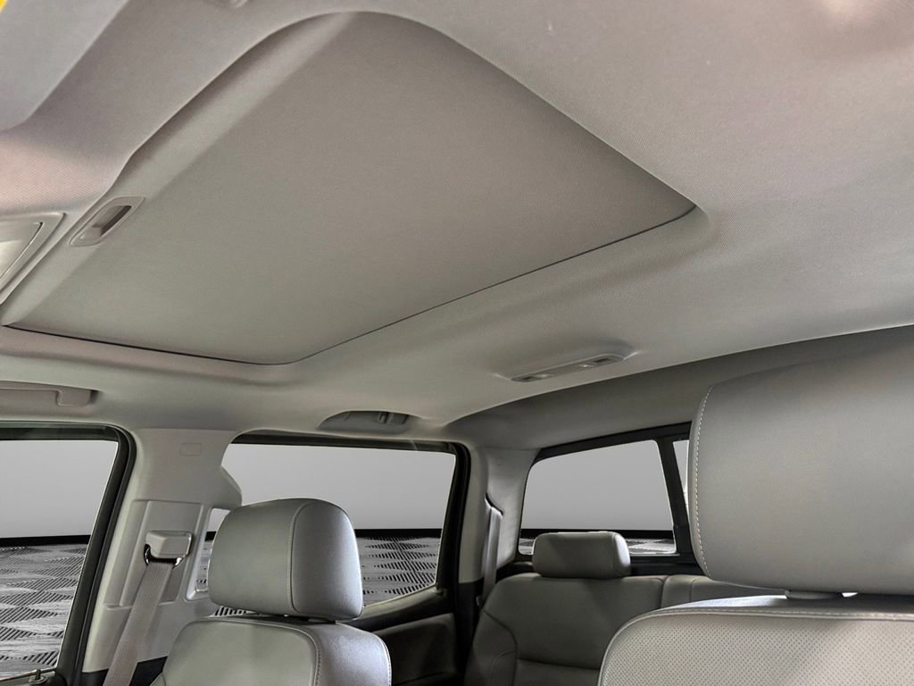 Used 2016 Chevrolet Silverado 2500 LTZ w/ LTZ Plus Package image 39