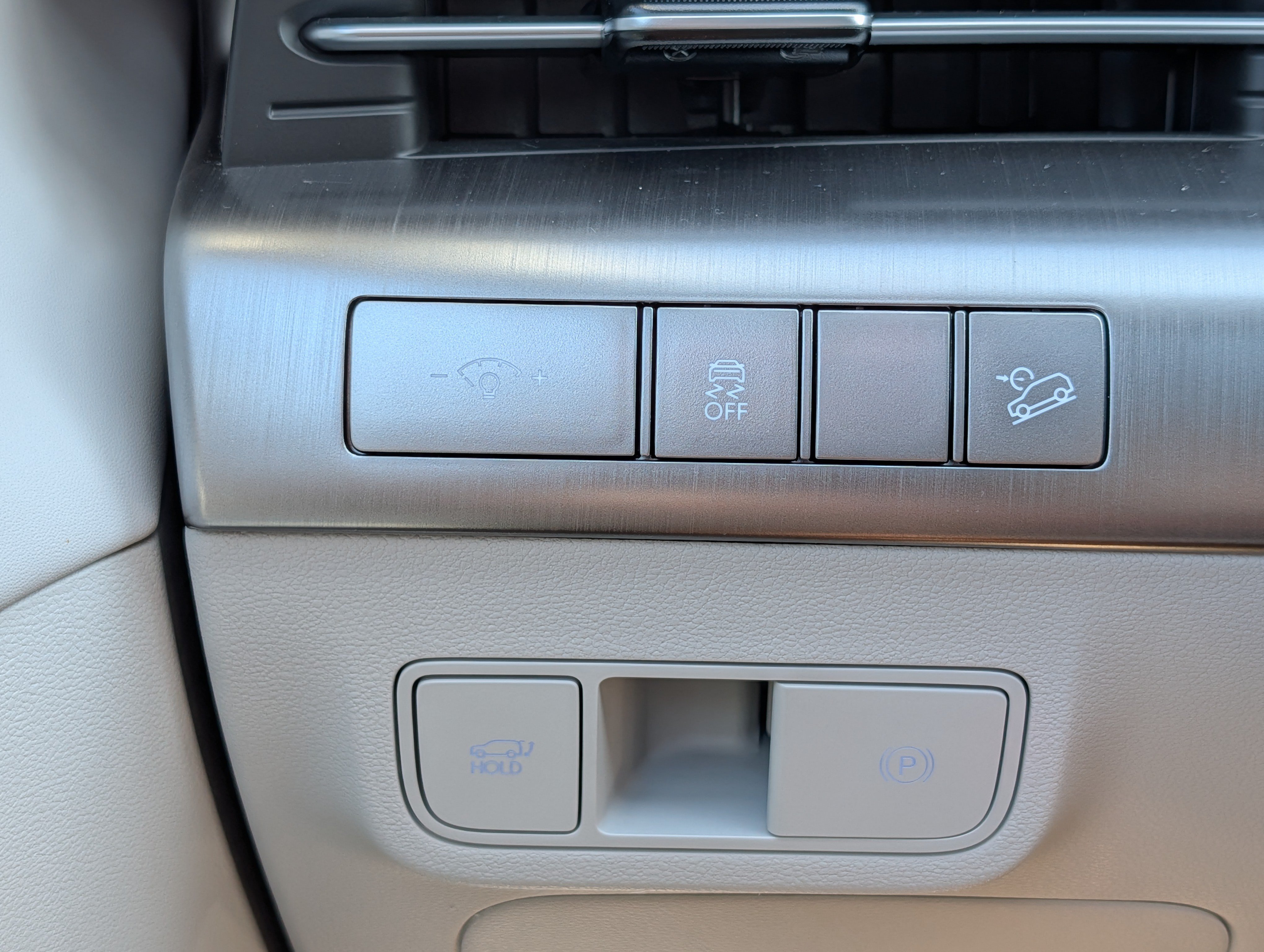 Certified 2026 Hyundai Kona Limited AWD/4WD image 26