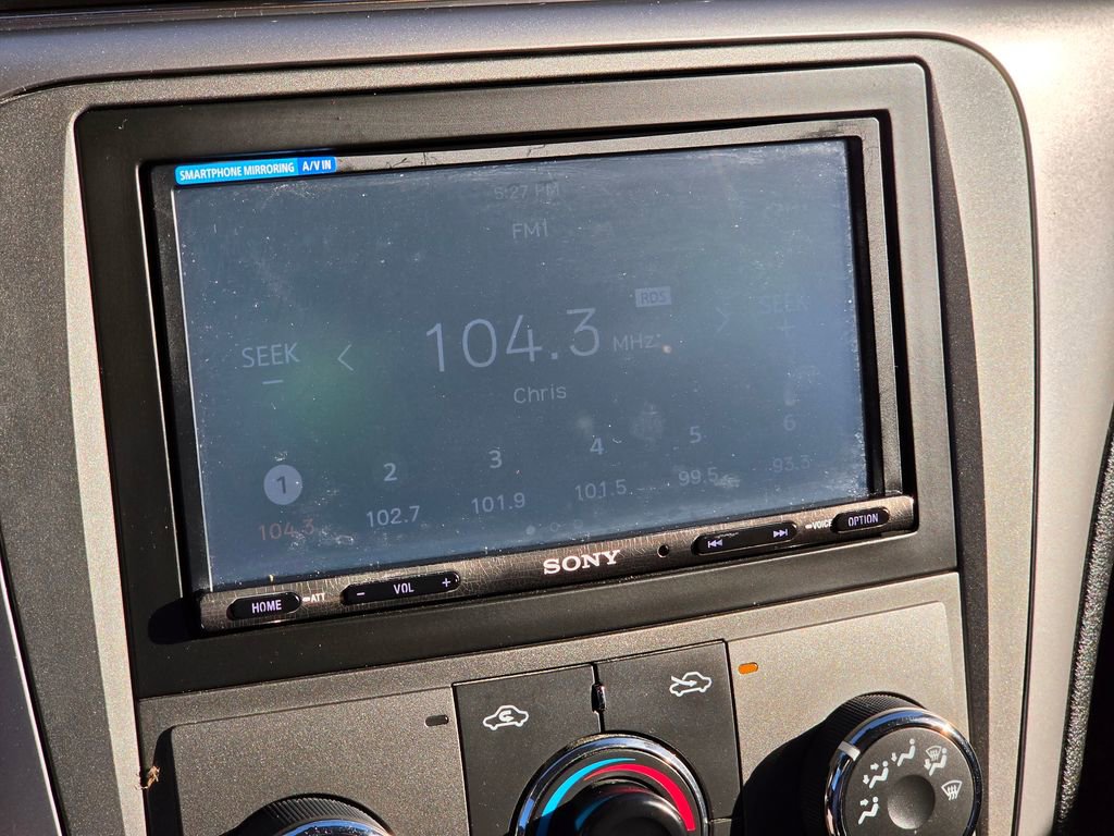 Used 2009 Saturn Aura XR image 18