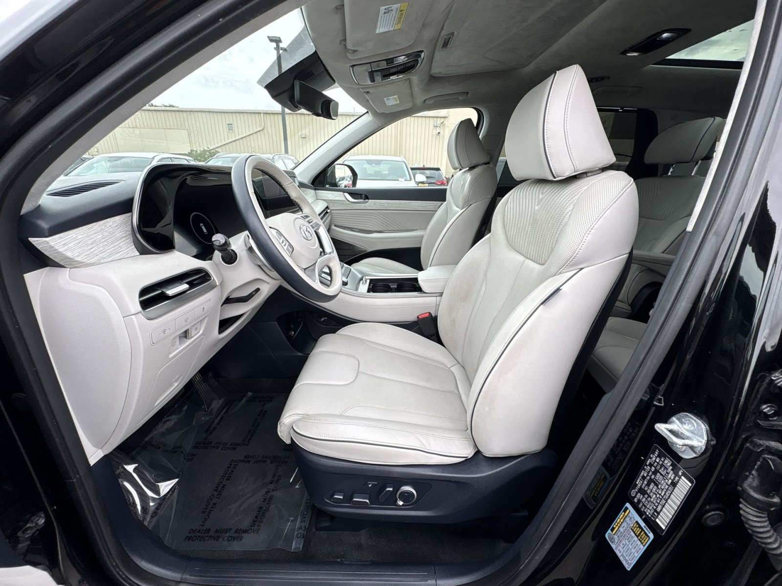 Certified 2025 Hyundai Palisade Calligraphy AWD/4WD image 13