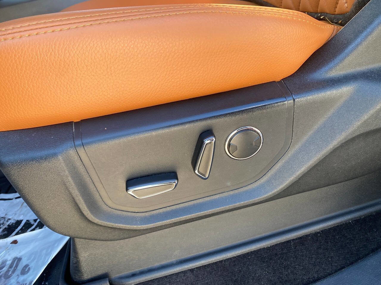 Used 2016 Ford F150 XLT w/ Equipment Group 302A Luxury image 21