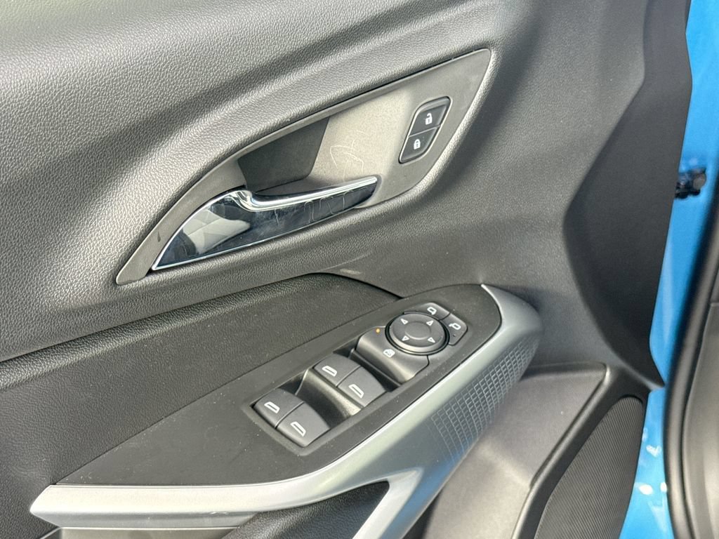 New 2026 Chevrolet Trax LS FWD image 19