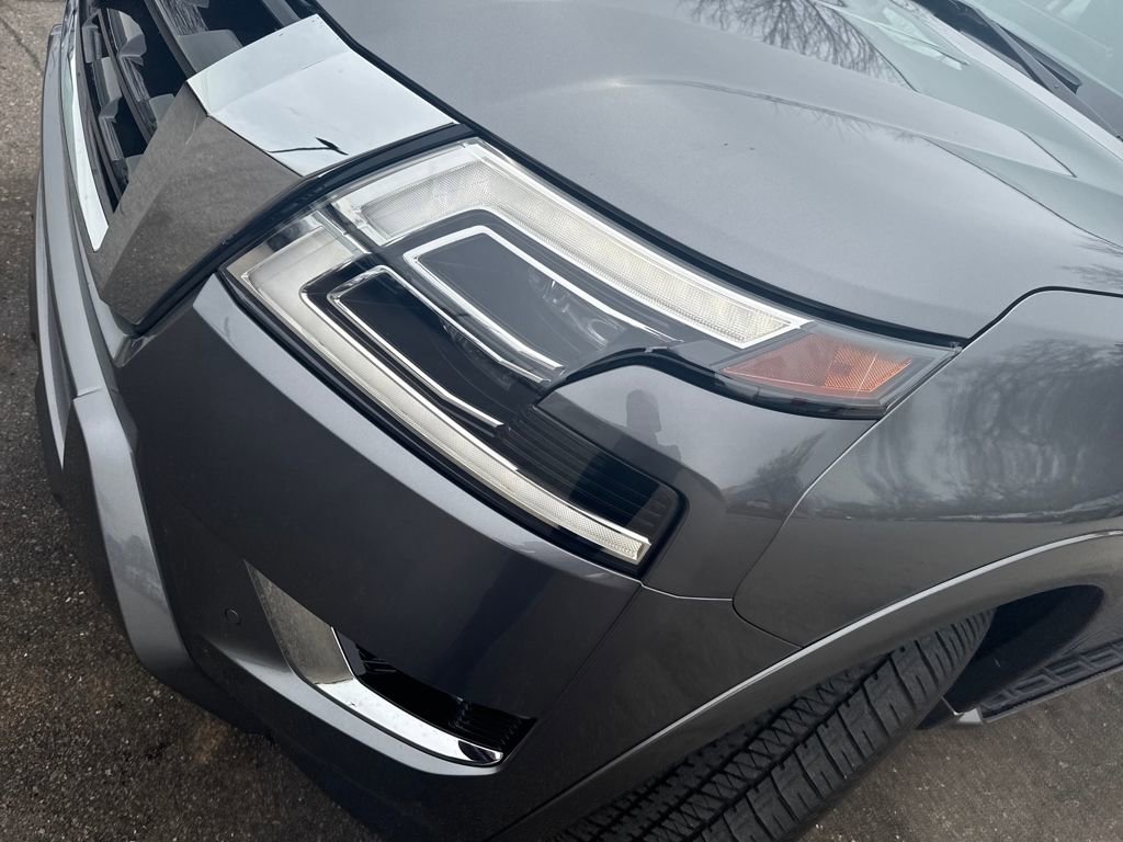 Certified 2024 Nissan Armada SL w/ Cargo Package image 36