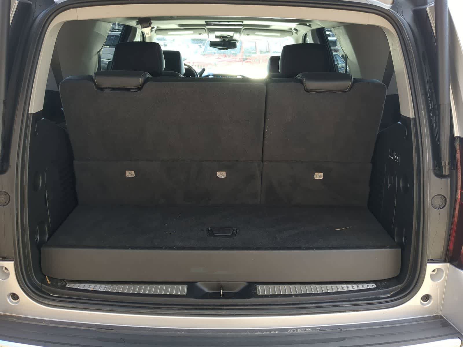 Used 2020 Chevrolet Tahoe Premier w/ Premier 6.2L Value Package image 32
