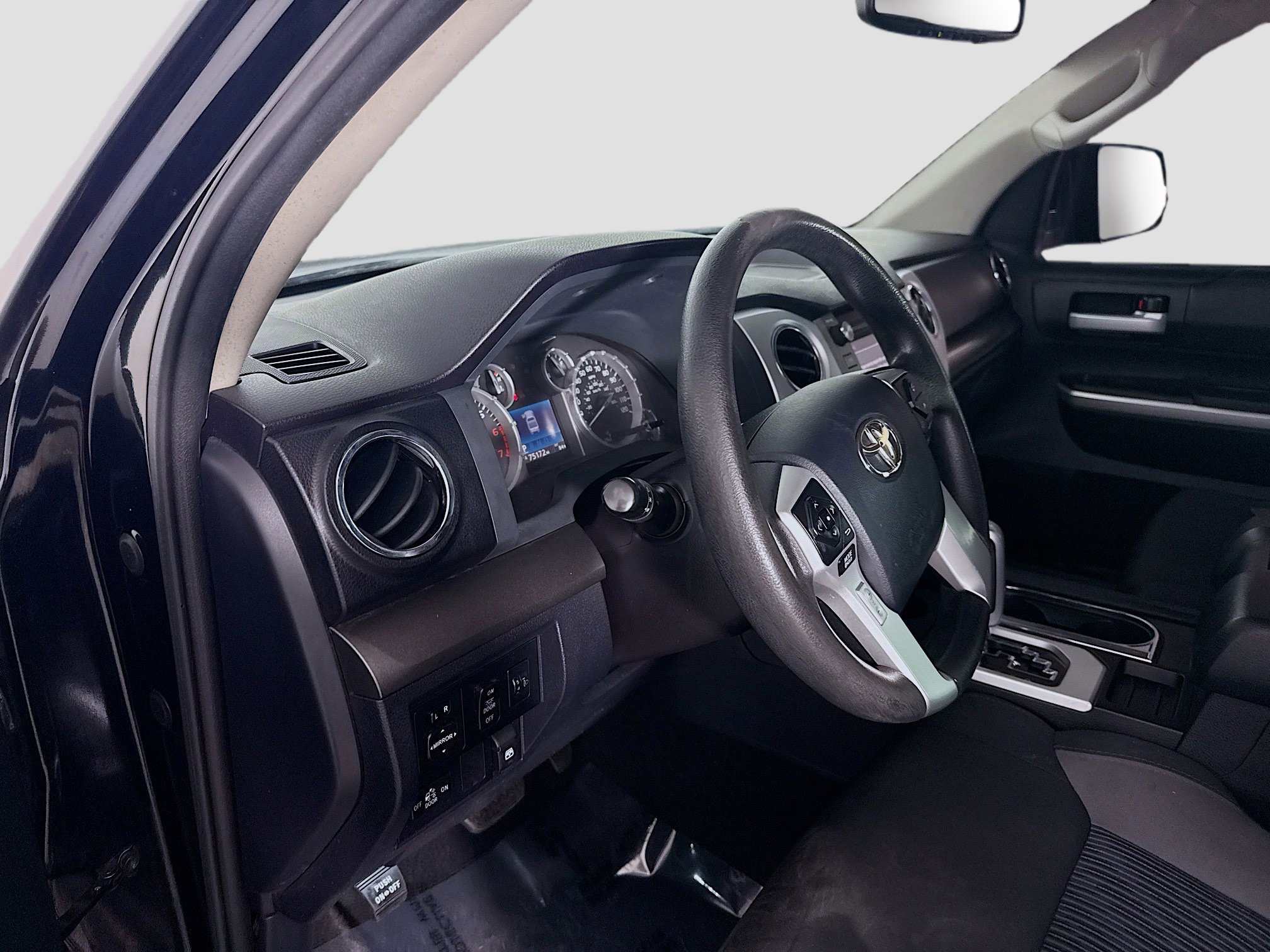 Used 2017 Toyota Tundra SR5 w/ SR5 Upgrade Package image 22