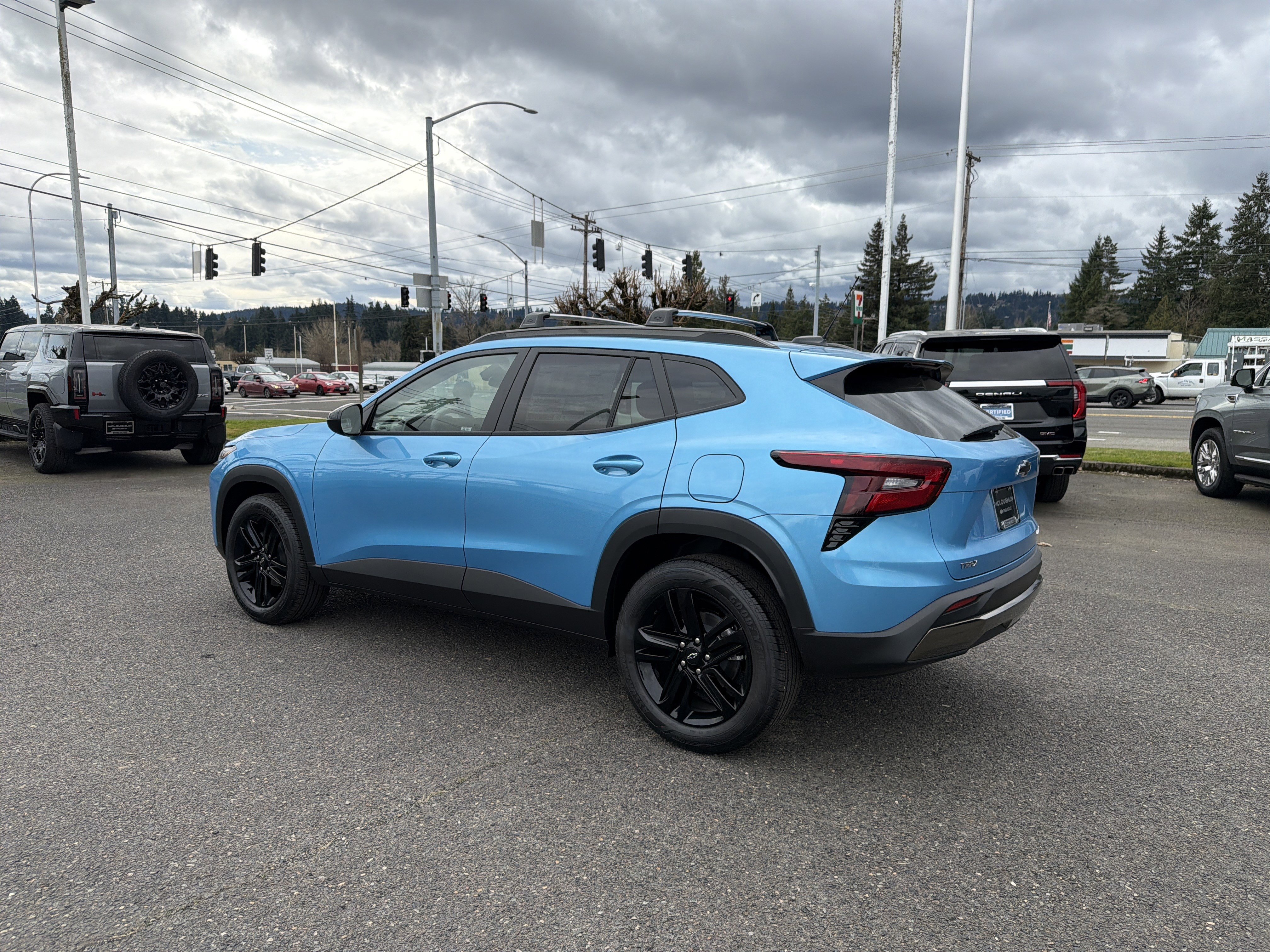 New 2026 Chevrolet Trax ACTIV image 3