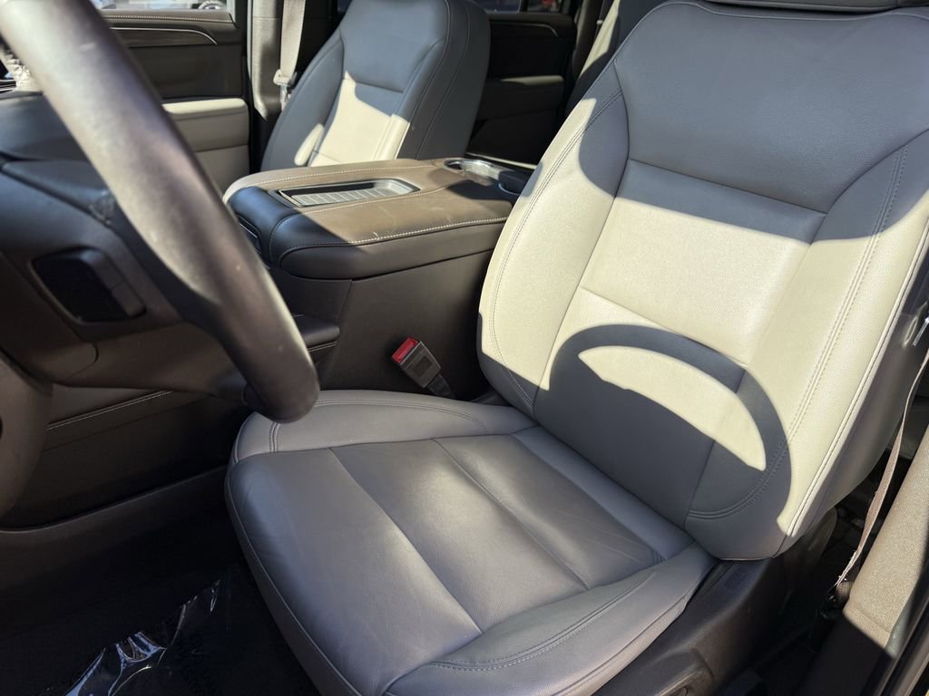 Used 2022 Chevrolet Suburban Z71 w/ Z71 Off-Road Package image 36