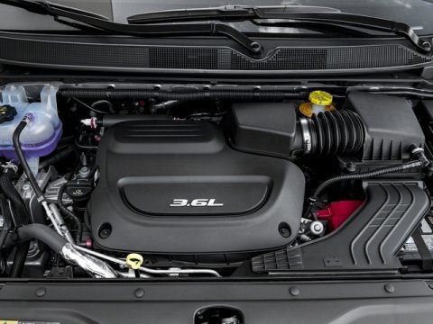 Used 2017 Chrysler Pacifica Touring-L image 16