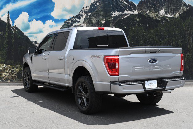 Used 2021 Ford F150 XLT w/ Equipment Group 302A High AWD/4WD image 9