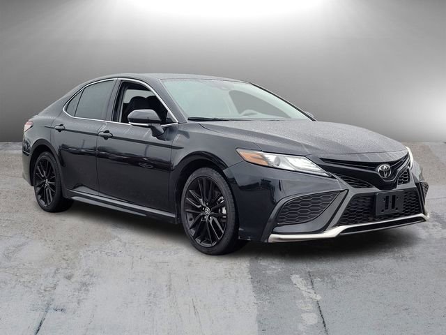 Used 2024 Toyota Camry XSE image 2