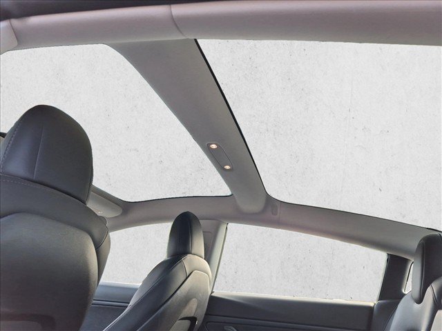Used 2020 Tesla Model 3 Performance AWD/4WD image 18