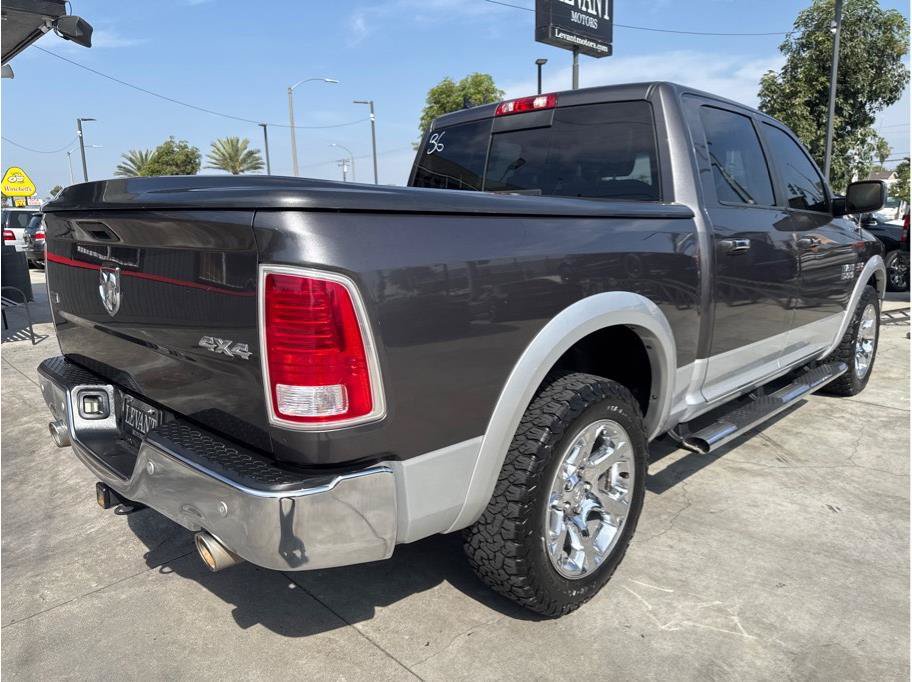 Used 2014 RAM 1500 Laramie w/ Convenience Group AWD/4WD image 11