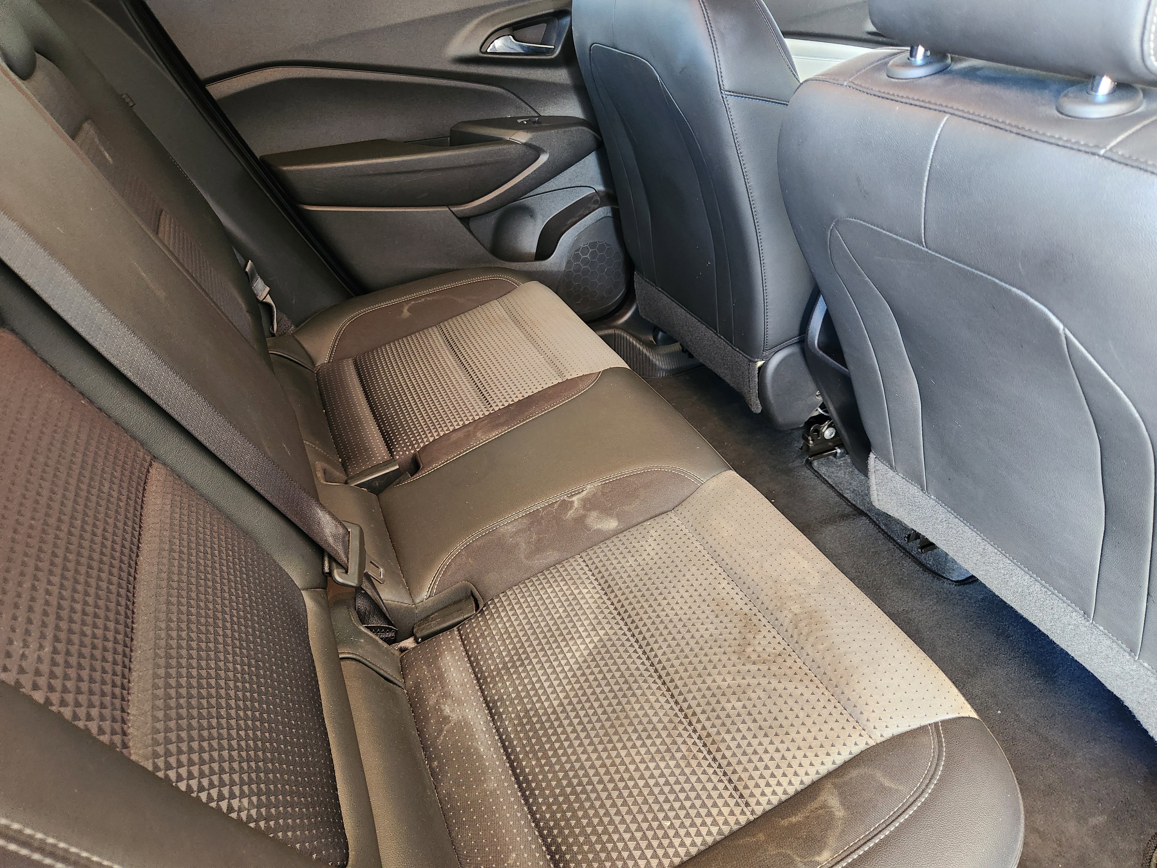 Certified 2024 Chevrolet Trax LT image 32