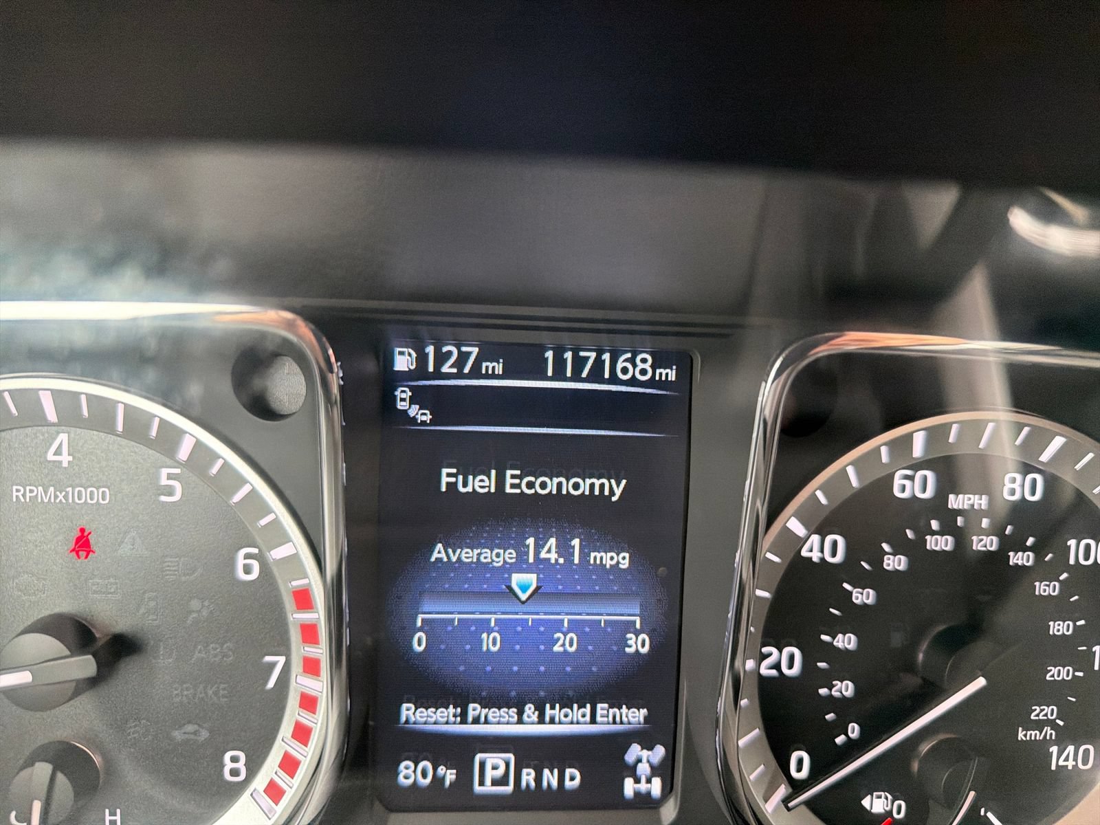 Used 2017 Nissan Titan SL AWD/4WD image 19