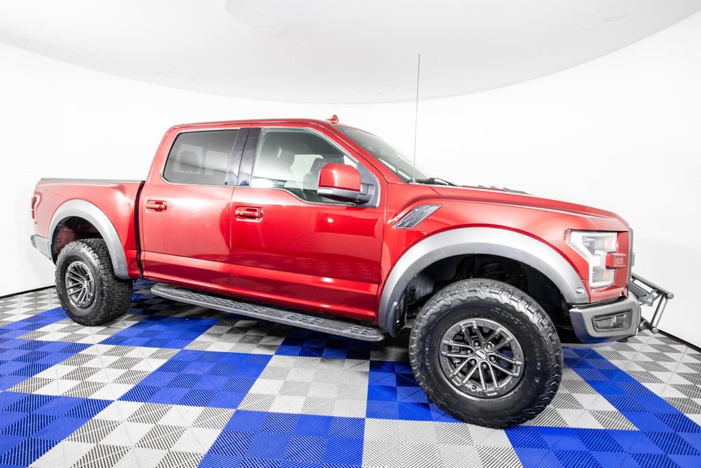 Used 2019 Ford F150 Raptor w/ Equipment Group 802A Luxury AWD/4WD image 2