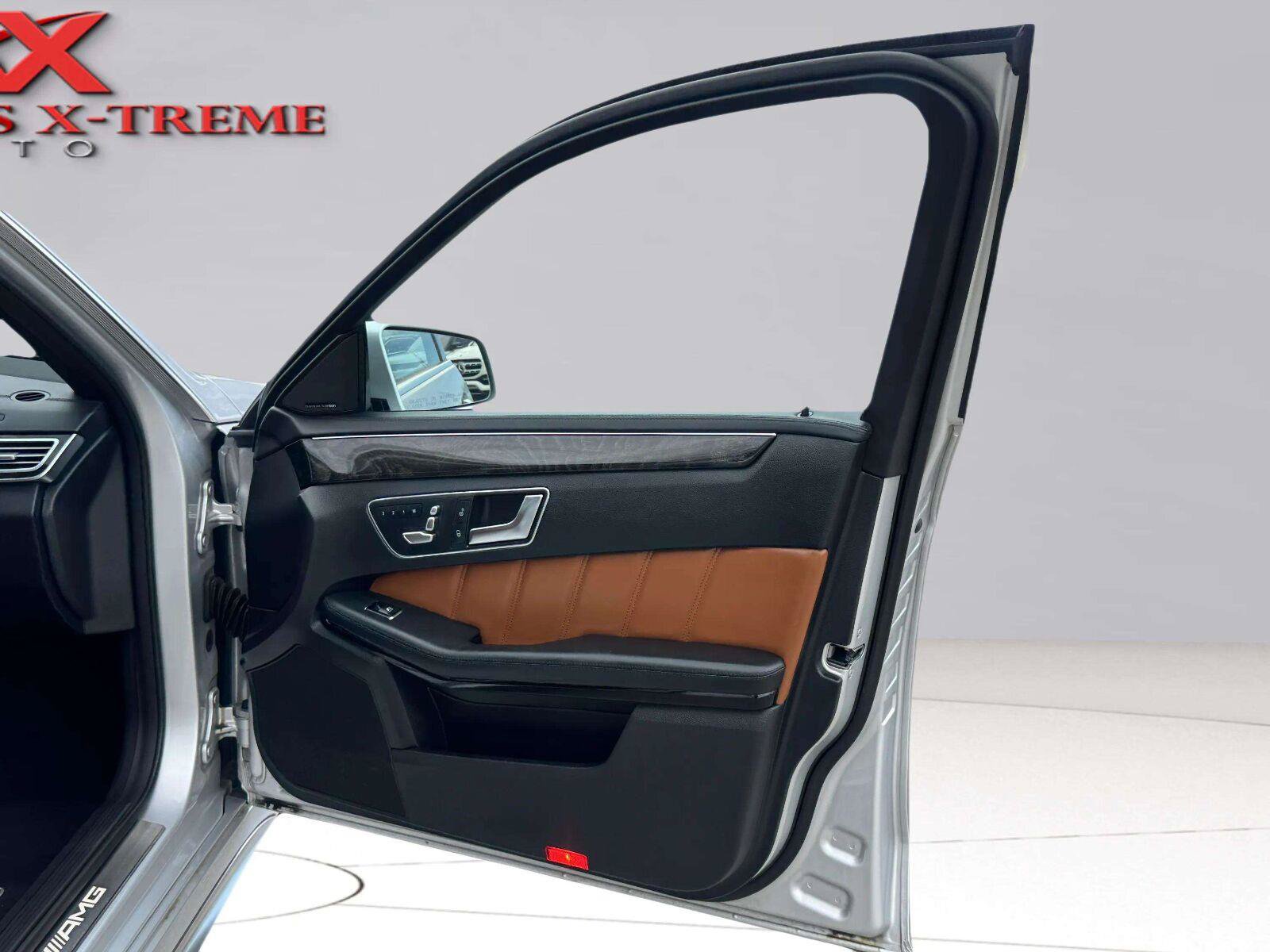 Used 2014 Mercedes-Benz E 63 AMG S-Model image 43