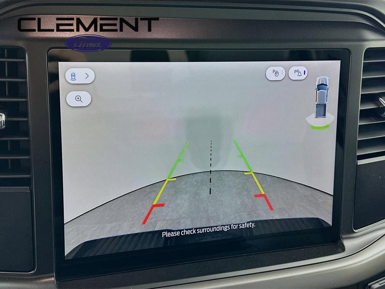 New 2025 Ford F150 XL w/ Equipment Group 103A High image 18