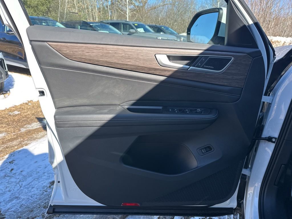 New 2026 Volkswagen Atlas SEL Premium R-Line image 9