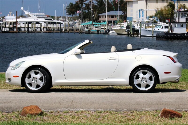 Used 2005 Lexus SC 430 Convertible RWD image 6