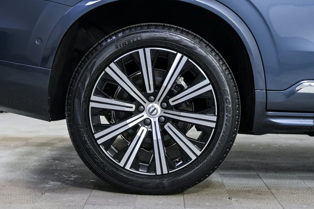 Certified 2023 Volvo XC90 B6 Plus w/ Protection Package AWD/4WD image 41