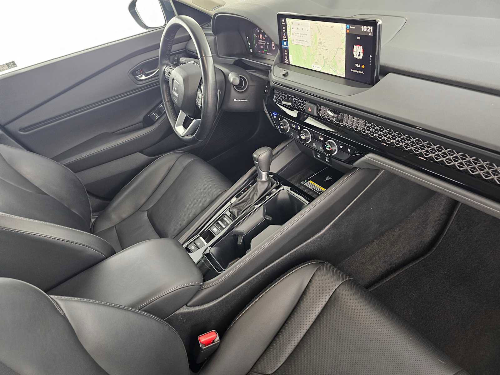 Used 2023 Honda Accord Touring image 11