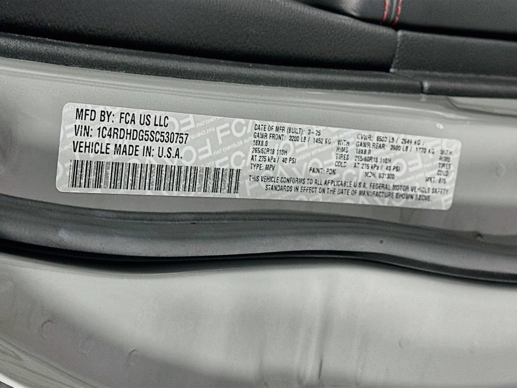 Used 2025 Dodge Durango GT RWD image 35