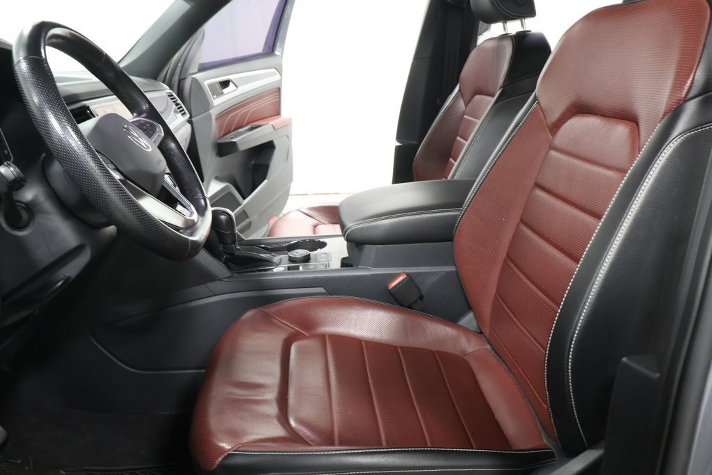 Used 2022 Volkswagen Atlas Cross Sport SEL Premium R-Line image 22