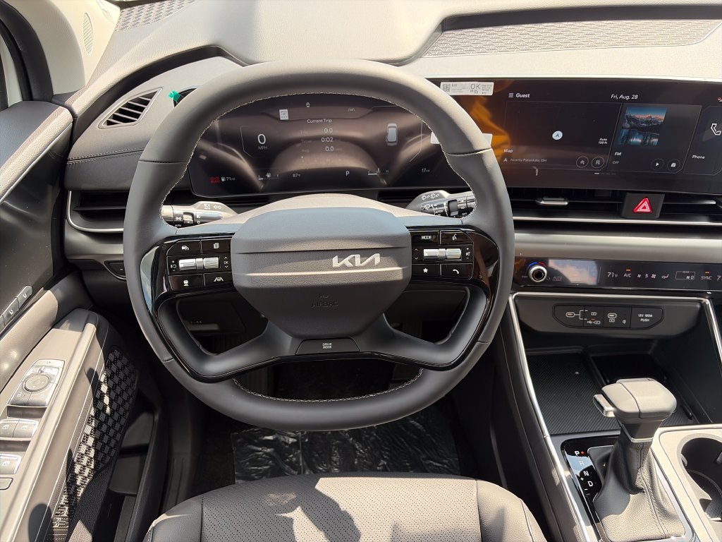 New 2027 Kia Carnival SX Prestige FWD image 12