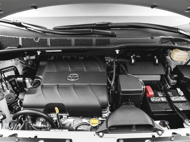 Used 2017 Toyota Sienna Limited FWD image 13
