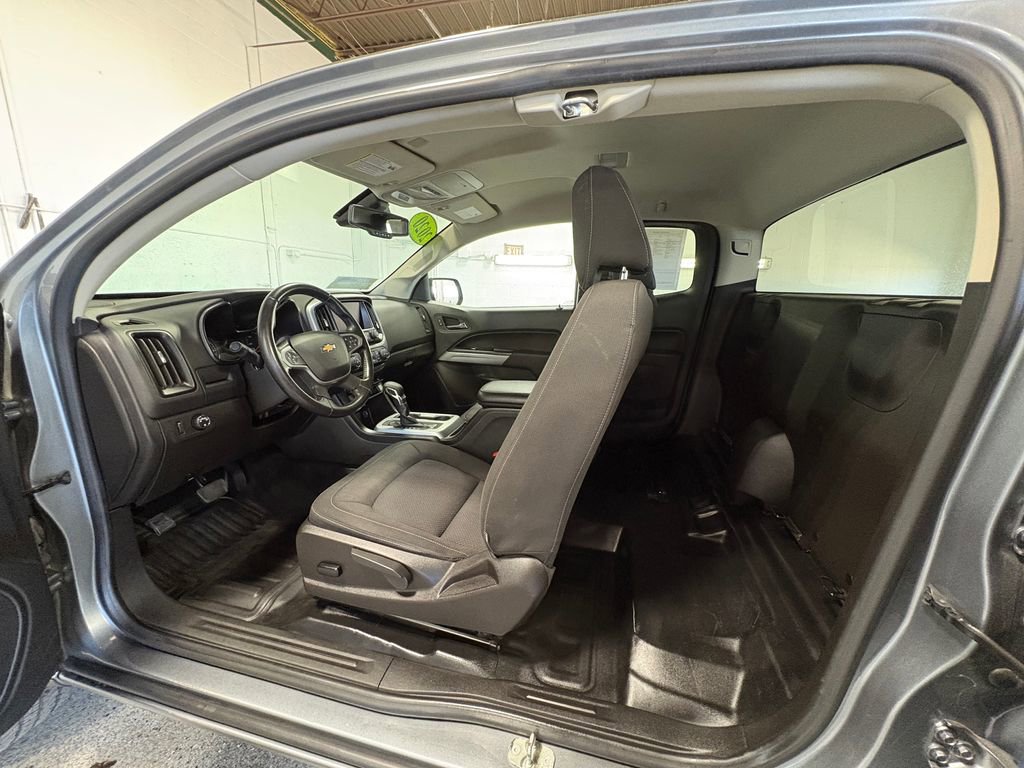 Used 2022 Chevrolet Colorado LT w/ Fleet Safety Package image 37