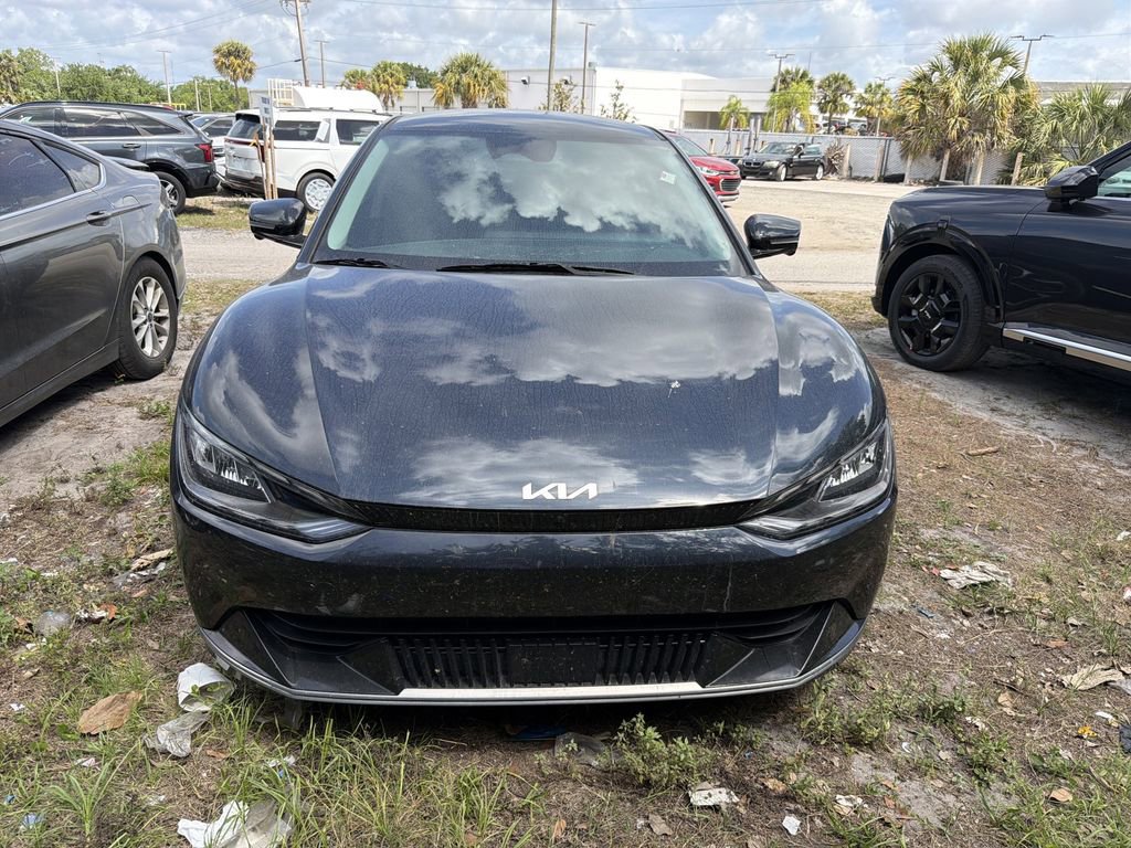 Certified 2024 Kia EV6 Wind w/ Wind Technology Package image 2