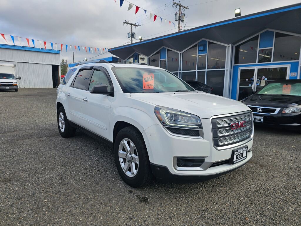 Used 2016 GMC Acadia SLE image 1