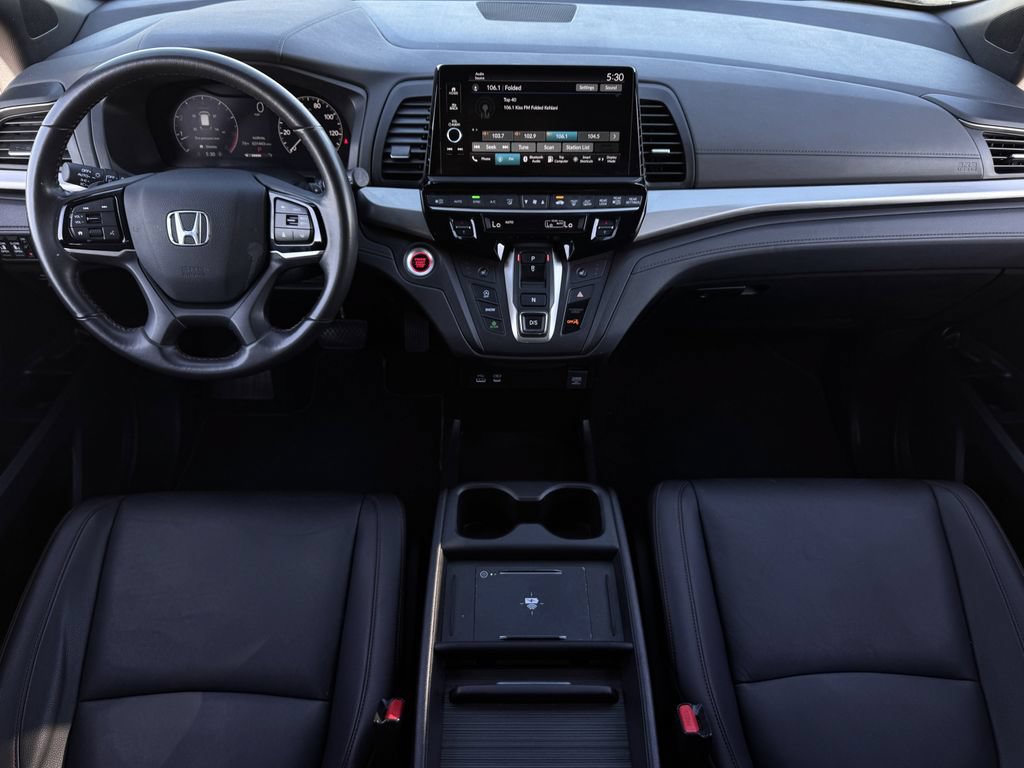 Used 2025 Honda Odyssey Sport-L image 11