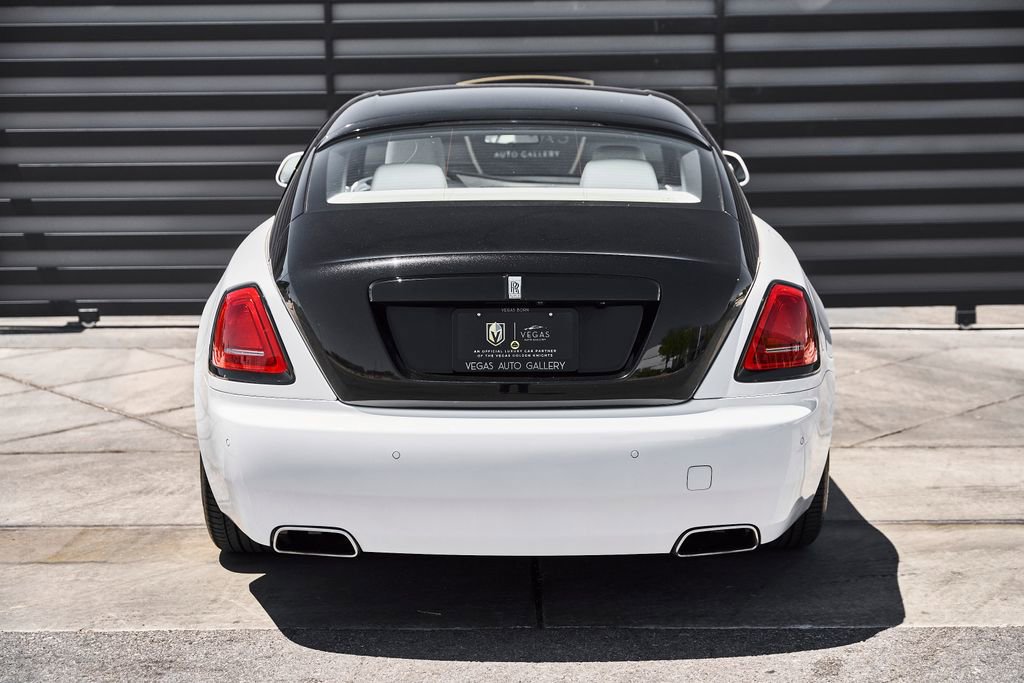 Used 2019 Rolls-Royce Wraith RWD image 17